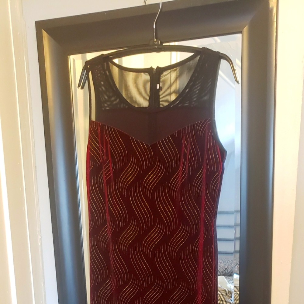 Long velvet maxi